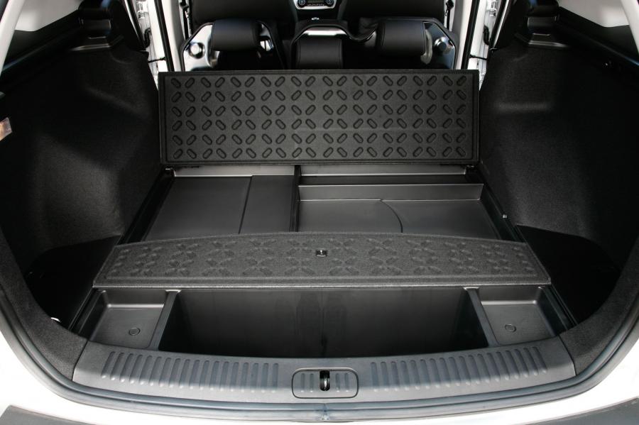  Kia cee&rsquo;d SW 2007 года  (фото 10 из 47)